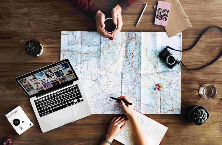 Google Maps and QR codes create your own Scavenger hunt-min
